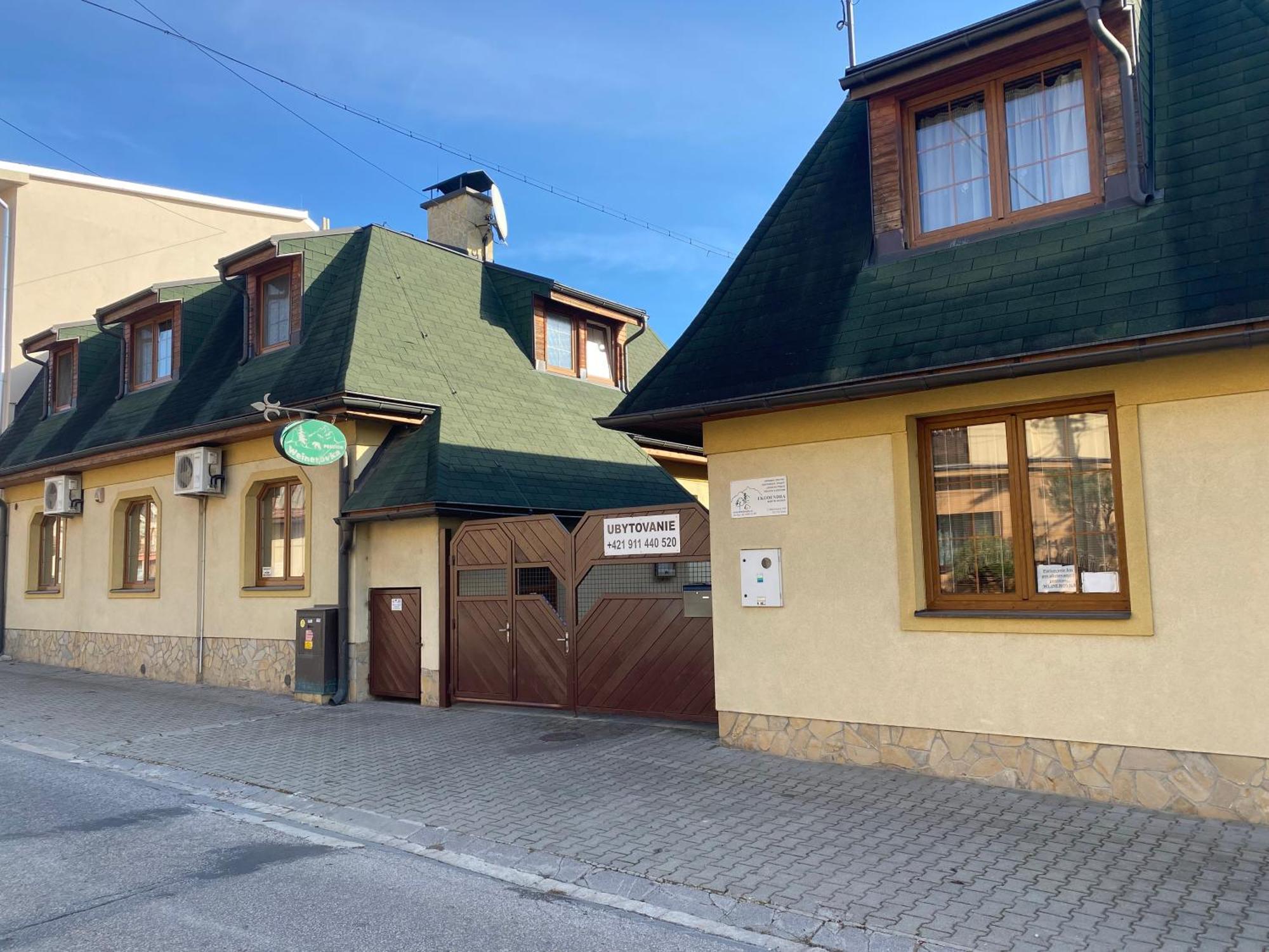 Hotel Penzion Weinerovka Varin à Žilina Extérieur photo